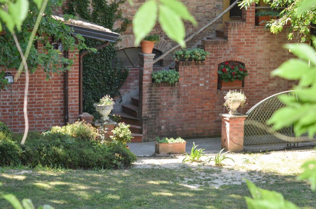 Podere Sant'Angelo Vernasca Exteriér fotografie